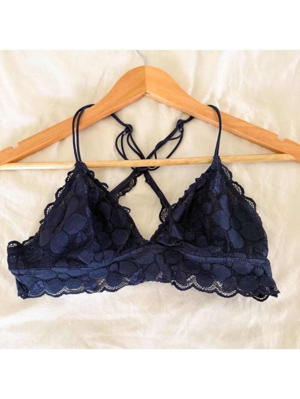 Aerie Navy Floral Lace Bralette Strappy Racerback Wireless Bra Size Medium